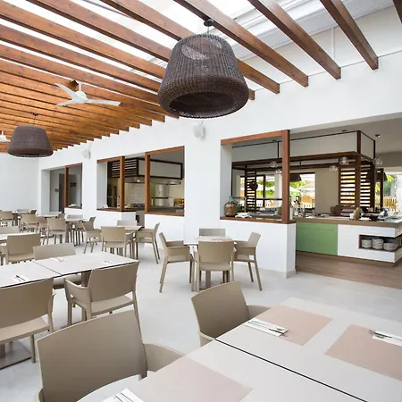Insotel Tarida Beach Resort & Spa-3